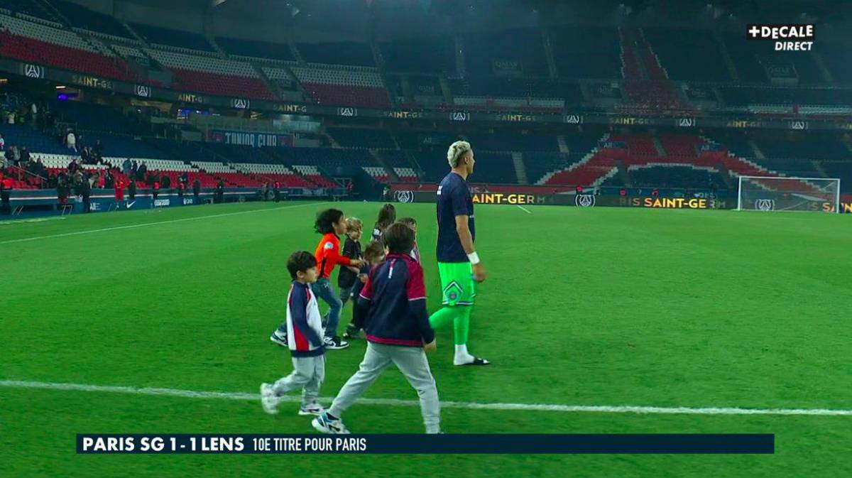 NO SE VIO EN TV: La euforia de Sergio Ramos en el gol del título de Messi con el PSG, reconciliación de Keylor Navas y Donnarumma