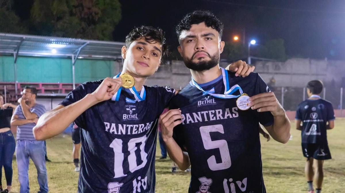 Alberth Elis, más cerca de segunda división: Panteras FC, campeón departamental en su primer torneo