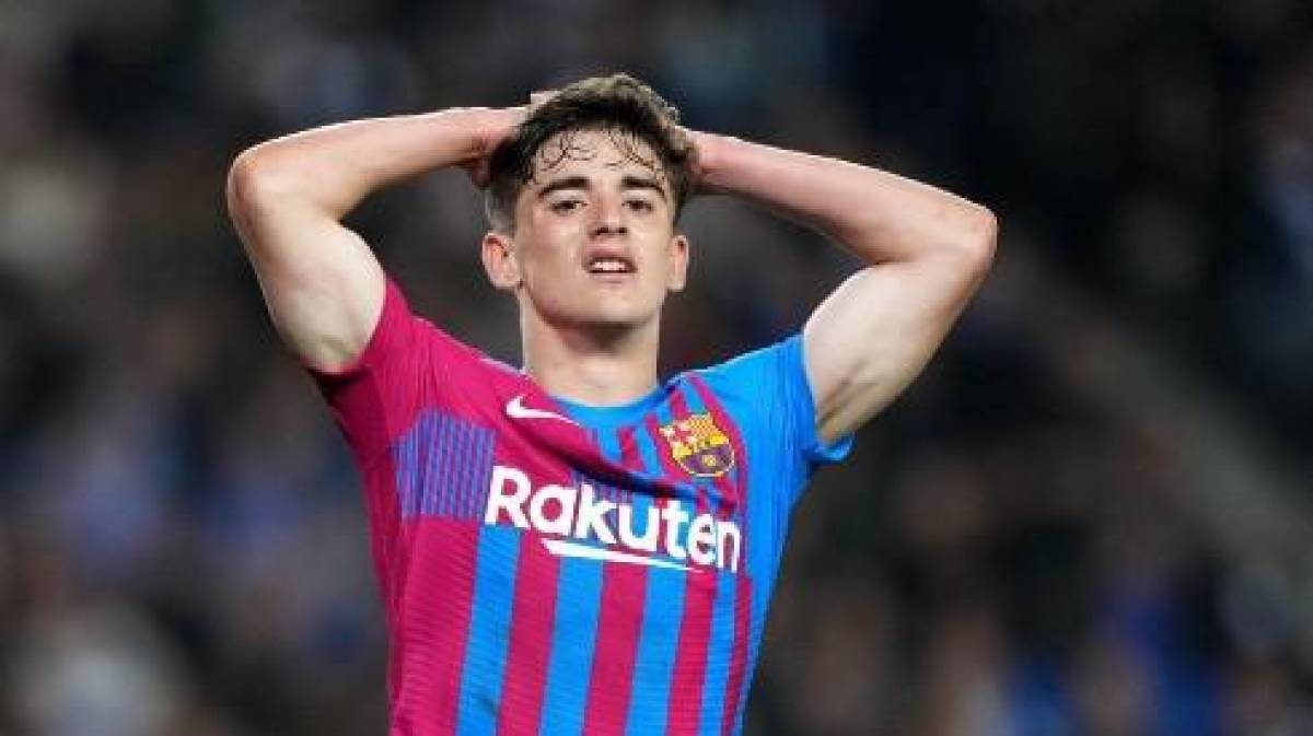 Están en serio peligro: Los 17 jugadores que Barcelona tiene inscritos para iniciar la Liga Española ¿Y los fichajes?