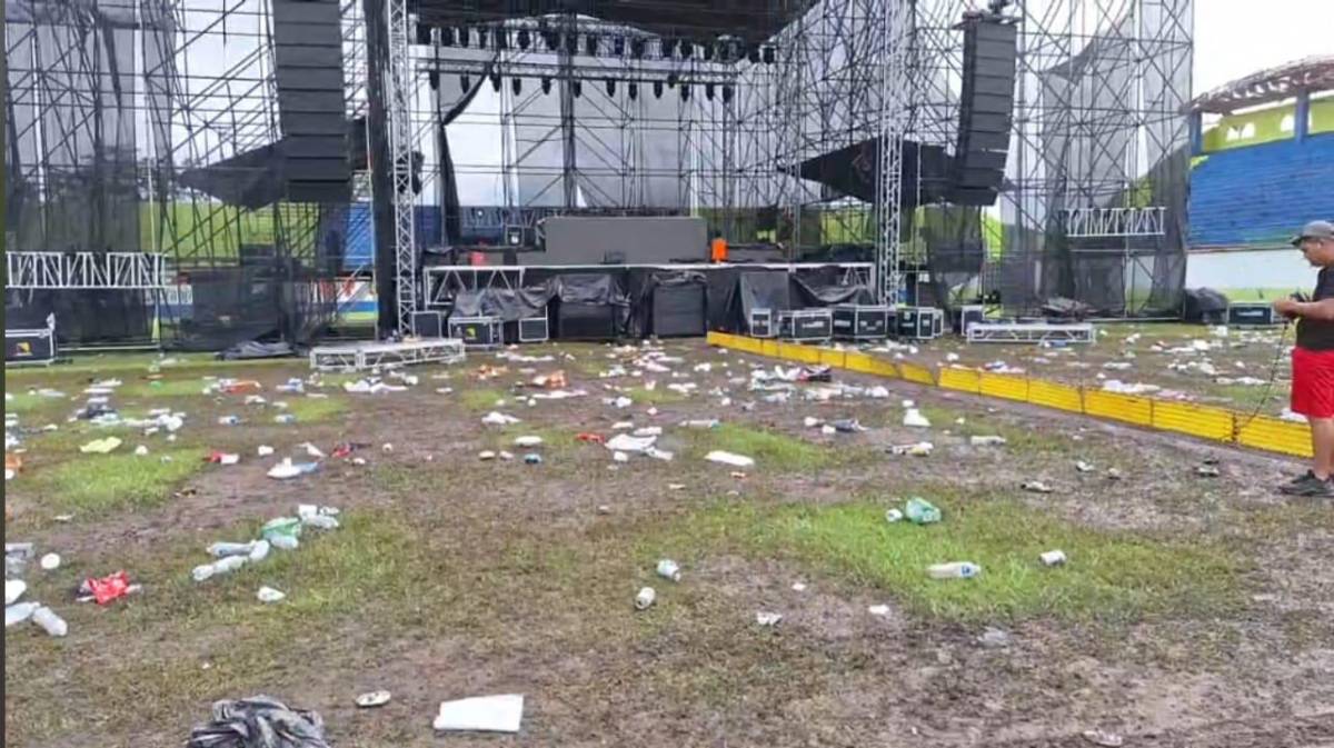 ¡Un chiquero! Destruyen cancha del Estadio Brevé Vargas tras concierto en Juticalpa: deplorables condiciones