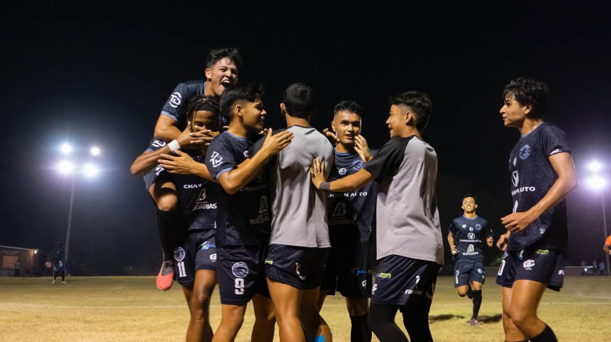 Alberth Elis, más cerca de segunda división: Panteras FC, campeón departamental en su primer torneo