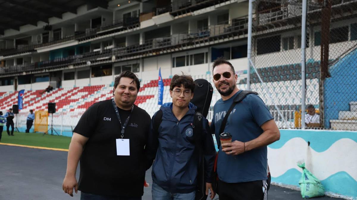 ¡Las grandes figuras presentes en la despedida de Rambo de León: leyendas de Honduras!