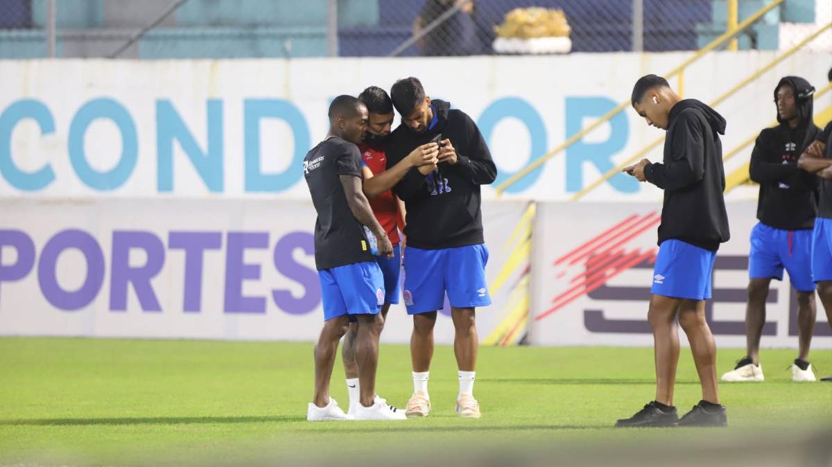 Olimpia presenta caras nuevas, el look llamativo en Real España y el gran ambiente previo al clásico en el Morazán