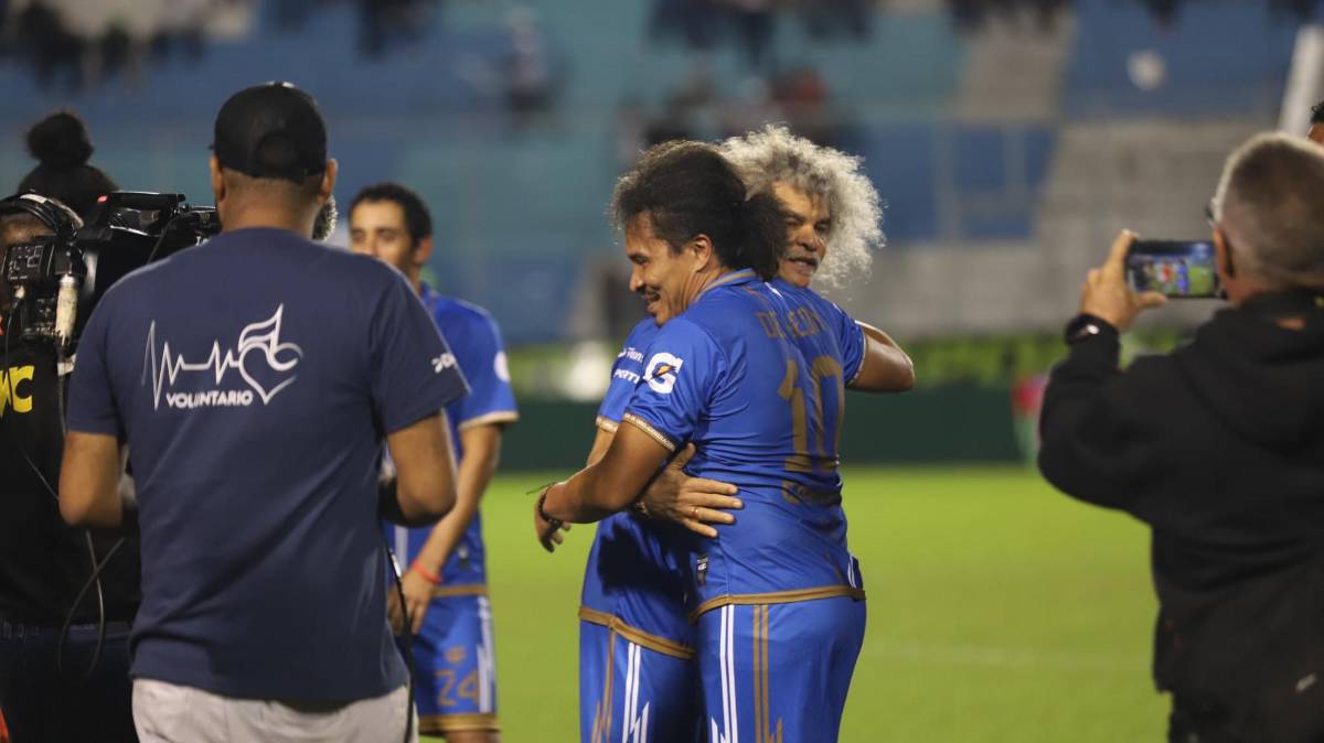 Rambo de León rompe en llanto en su partido de despedida: el triste adiós del ‘10’ y las postales que dejó su homenaje