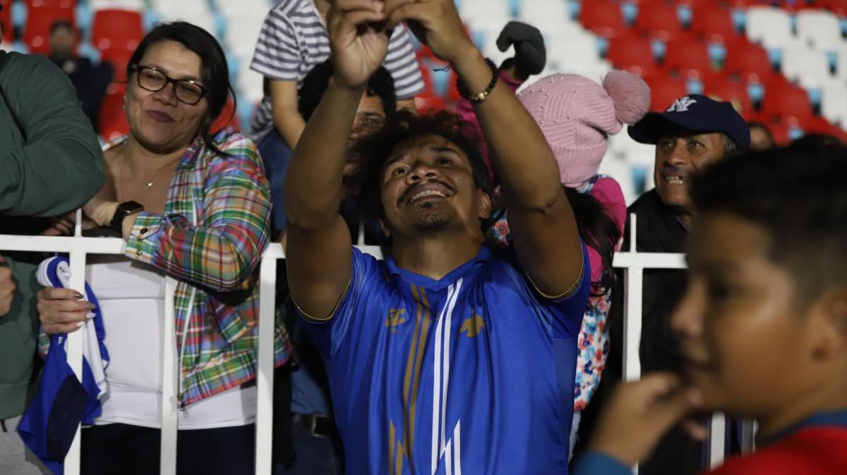 Rambo de León rompe en llanto en su partido de despedida: el triste adiós del ‘10’ y las postales que dejó su homenaje