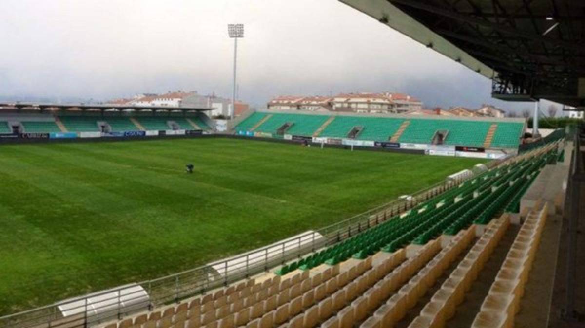 El pequeño y humilde estadio donde jugarán Rubilio Castillo y Jonathan Rubio en Tondela