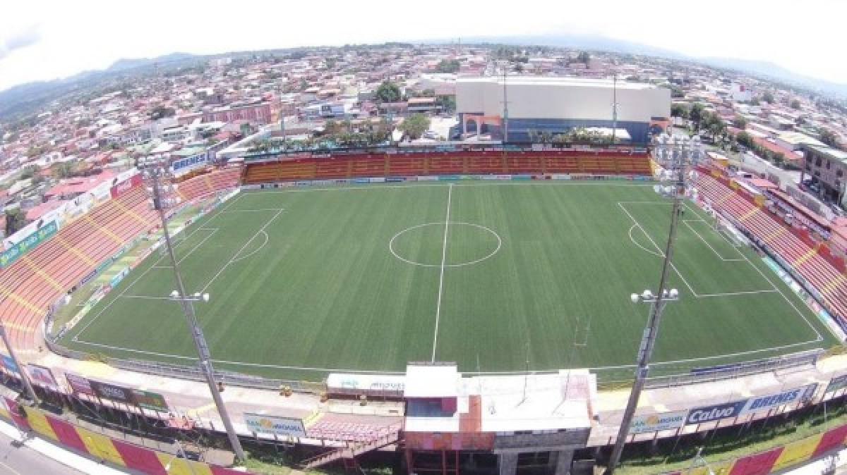 Herediano demuele el vetusto Eladio Rosabal Cordero y comienza el sueño de su nuevo estadio