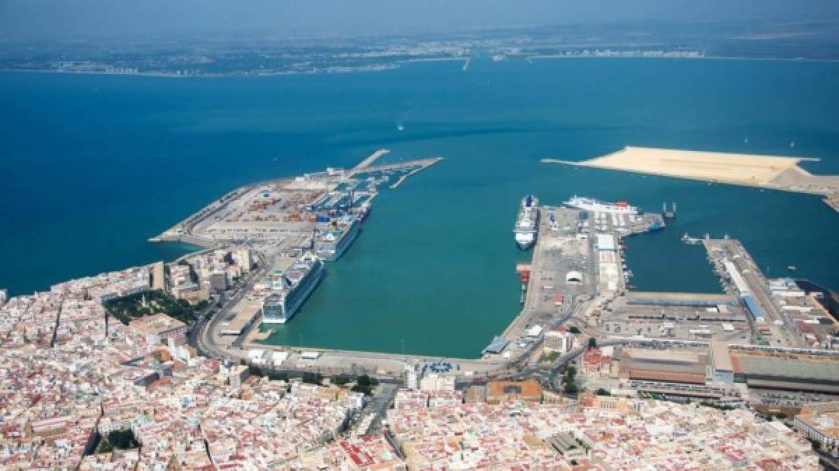 TOP: Las 12 cosas que debes saber sobre Cádiz, el club del Choco Lozano que está a punto de ser de primera