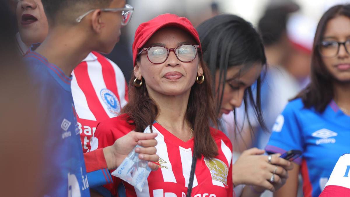 ¡Robaron suspiros! Las hermosas mujeres que enamoraron en la final Olimpia - Marathón en Tegucigalpa (FOTOS)