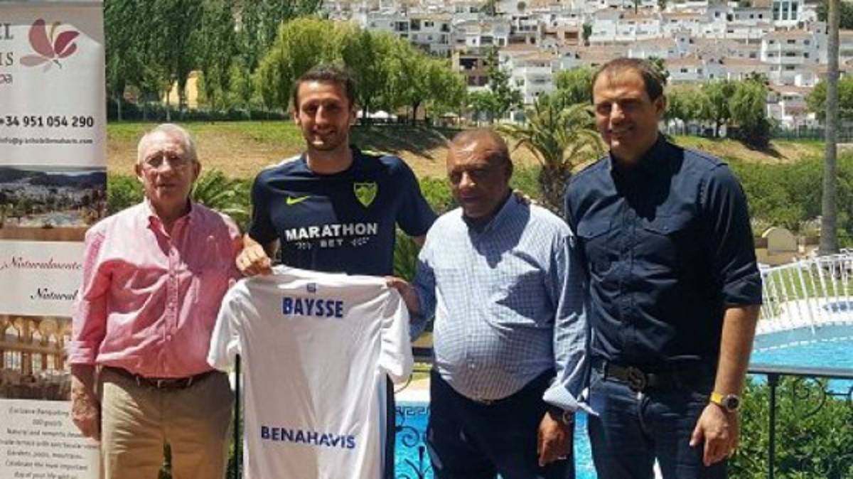 ¡Viernes repleto de fichajes! Real Madrid presenta jugador y Barcelona deja ir a uno gratis