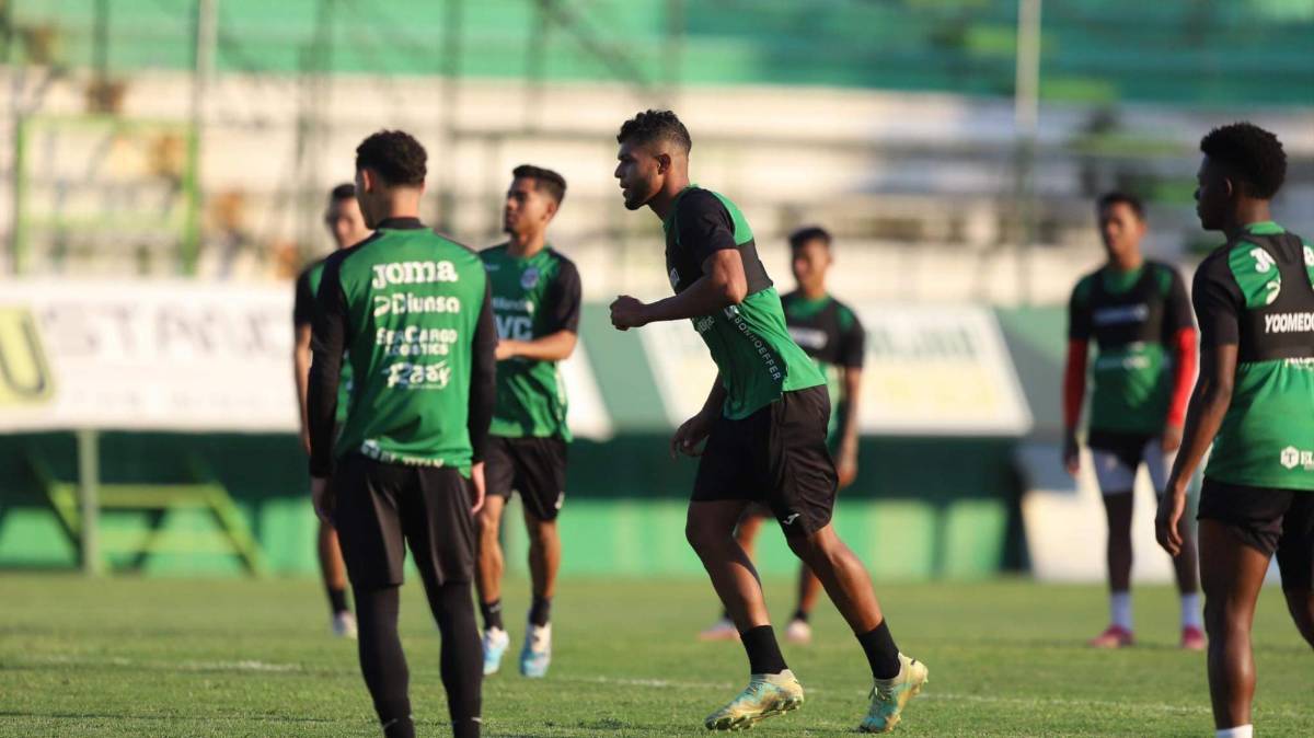 Mercado: Bajas en Olimpia, el jugador que regresará a Motagua y Olancho FC se está armando; dos atacantes se van del azul