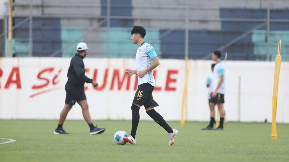 ¡La rompe en la Sub-17 de Honduras! El europeo que buscó a la Bicolor y está orgulloso de tener sangre catracha