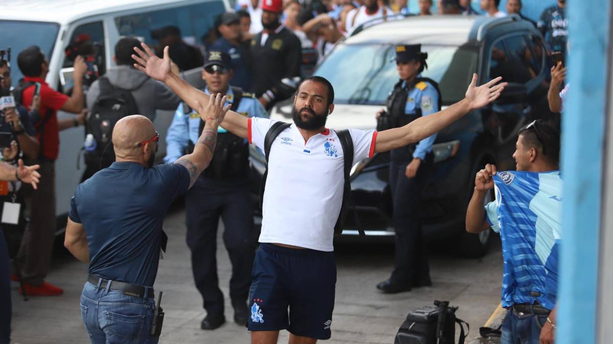 Los disturbios y la hostil llegada del Olimpia al estadio Chelato Uclés para la final de la Liga Nacional ante Motagua