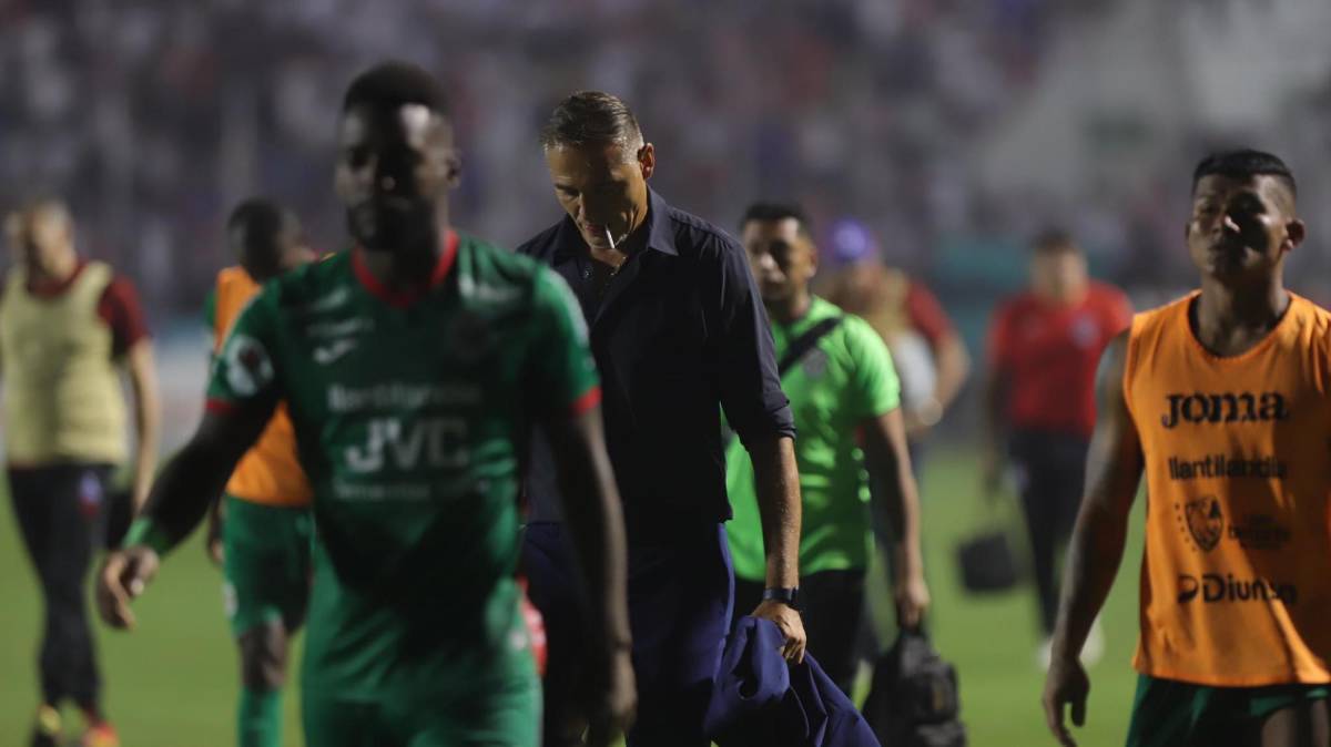 Los locos que se colaron a ver la final en el Nacional, el tremendo llenazo de Olimpia y tristeza de Marathón; invitado especial