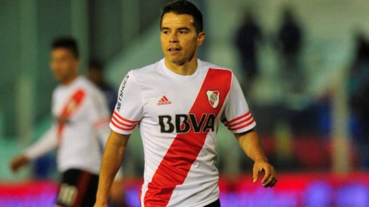 Grandes jugadores que el fútbol hondureño podría reclutar