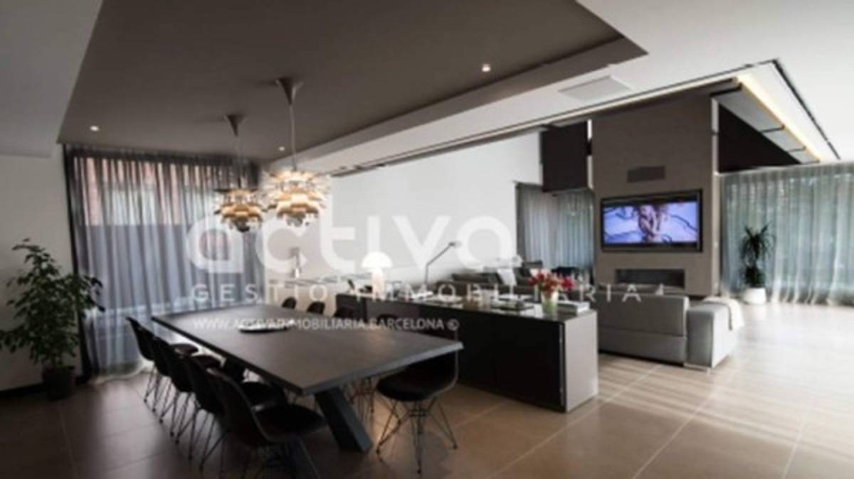 ¡Como un rey! Así es la lujosa casa del brasileño Malcom en Barcelona