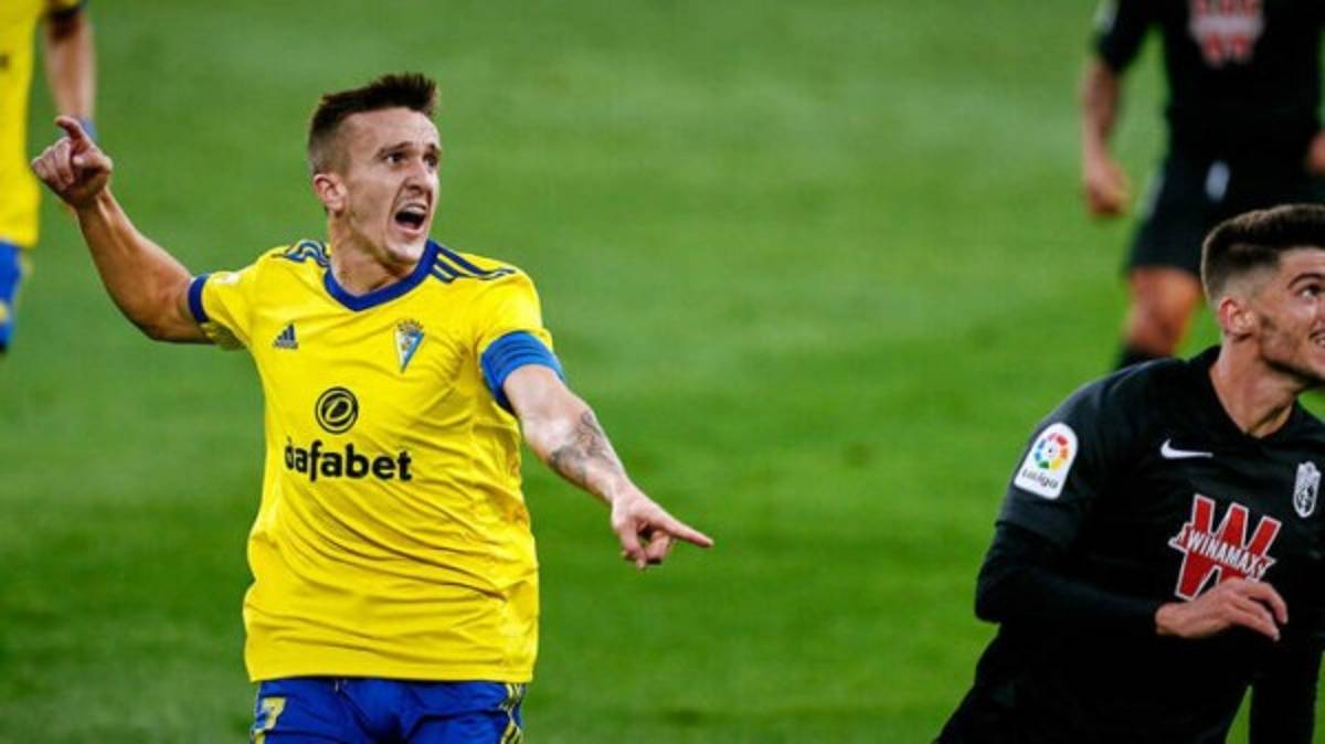 ¿Y Choco Lozano? El 11 del Cádiz para terminar de 'matar' las aspiraciones de título del Real Madrid en la Liga Española  