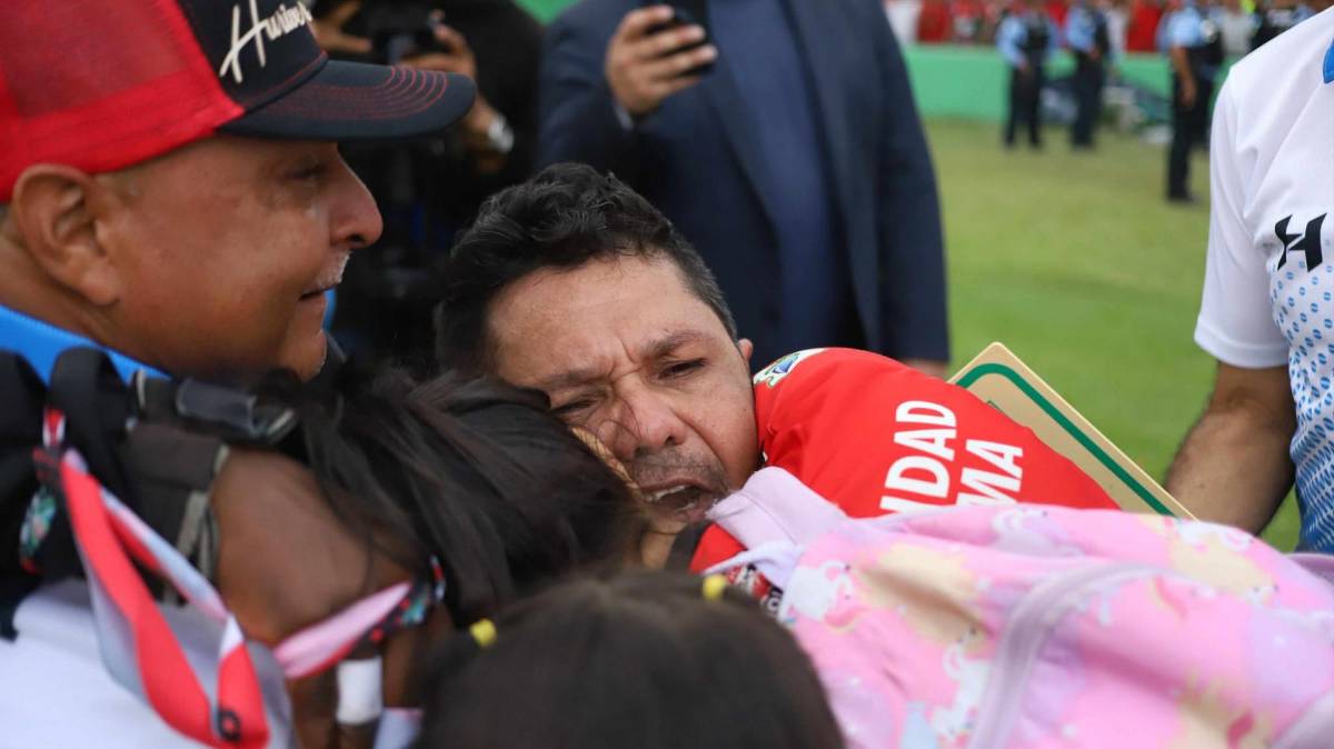 ¡Celebración y lágrimas! CD Choloma festeja por todo lo alto volver a la primera división de Honduras