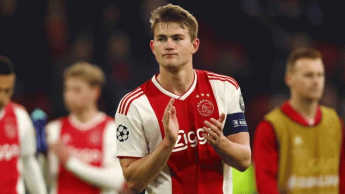 Mercado: Definido dónde jugará Mbappé, Ajax presenta fichaje... ¿y el nuevo jugador del Barça?