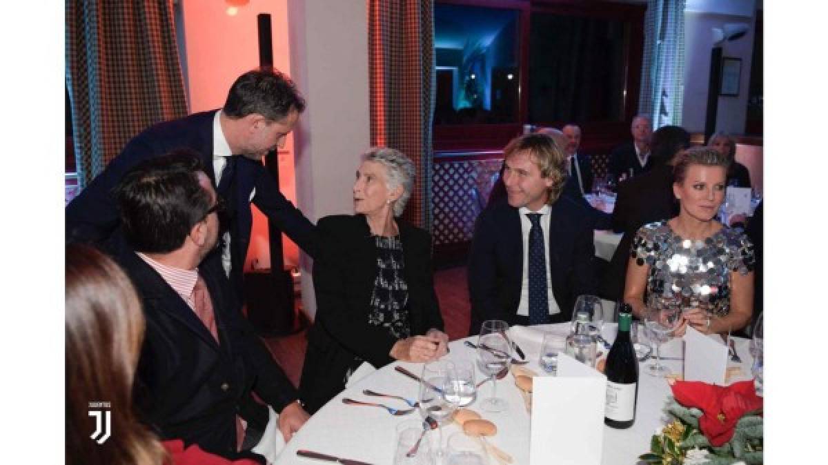 Todos en la mesa de Cristiano Ronaldo: Así fue la elegante cena de navidad de la Juventus