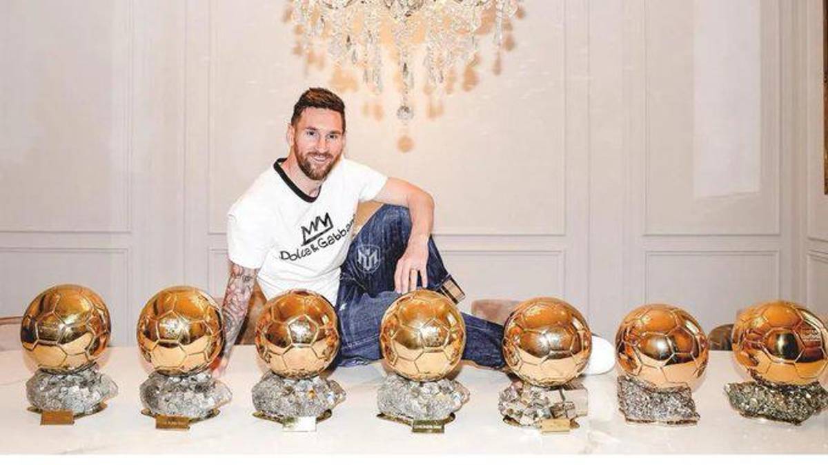 No se olvidaron de Cristiano Ronaldo: Así fueron los jocosos memes de Messi en la gala del balón de Oro 2023