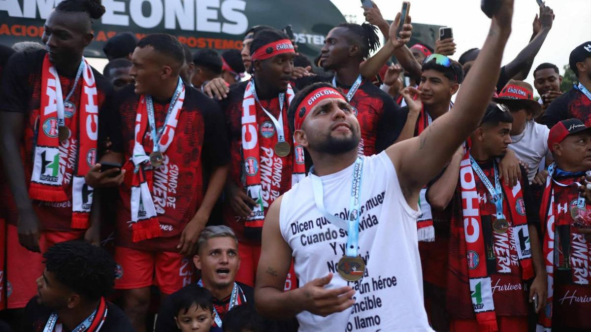 ¡Celebración y lágrimas! CD Choloma festeja por todo lo alto volver a la primera división de Honduras