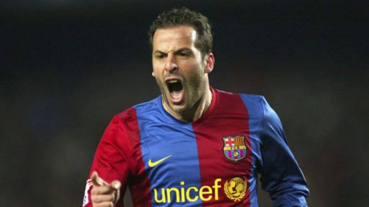 Con un mexicano y Messi: Los mejores compañeros que tuvo Ronaldinho en su brillante carrera