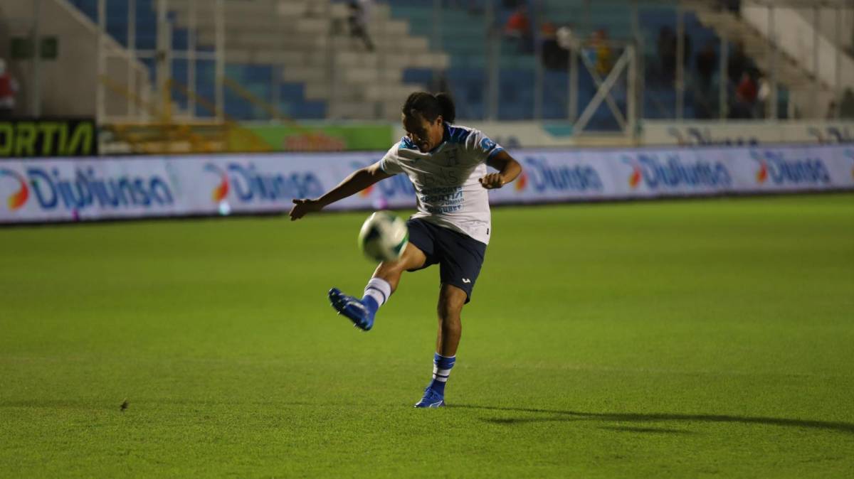Rambo de León rompe en llanto en su partido de despedida: el triste adiós del ‘10’ y las postales que dejó su homenaje