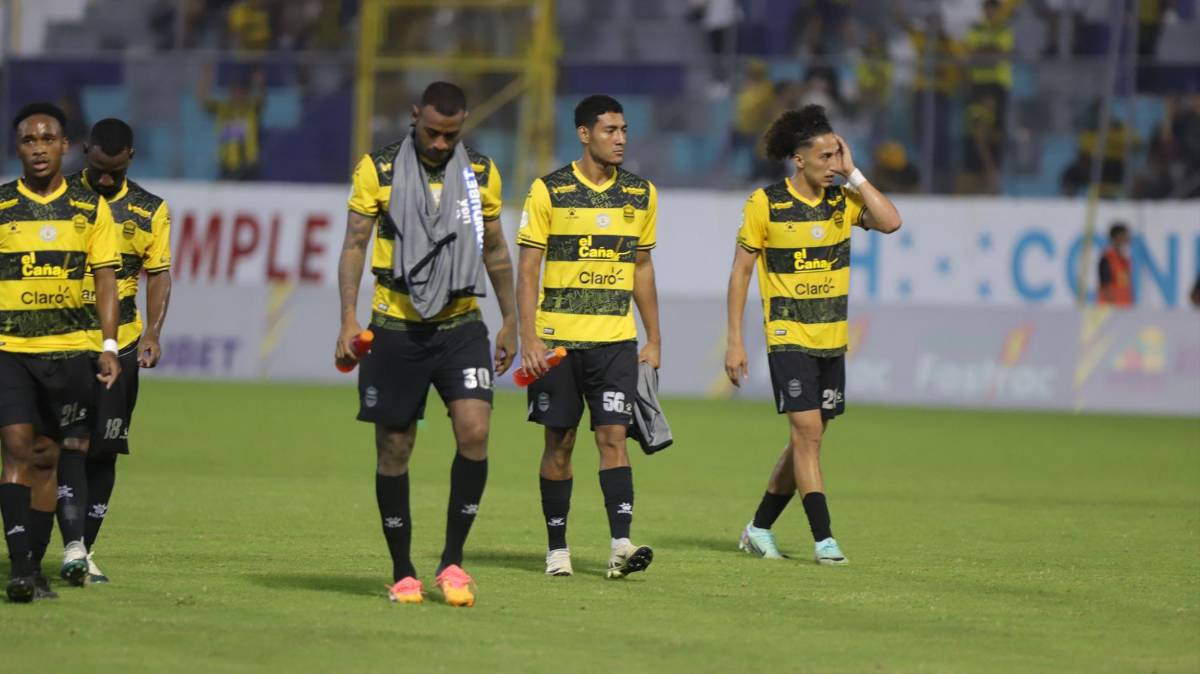 Frustración total en el plantel aurinegro y charla privada; locura de los olanchanos: lo que no se vio del Real España vs Juticalpa