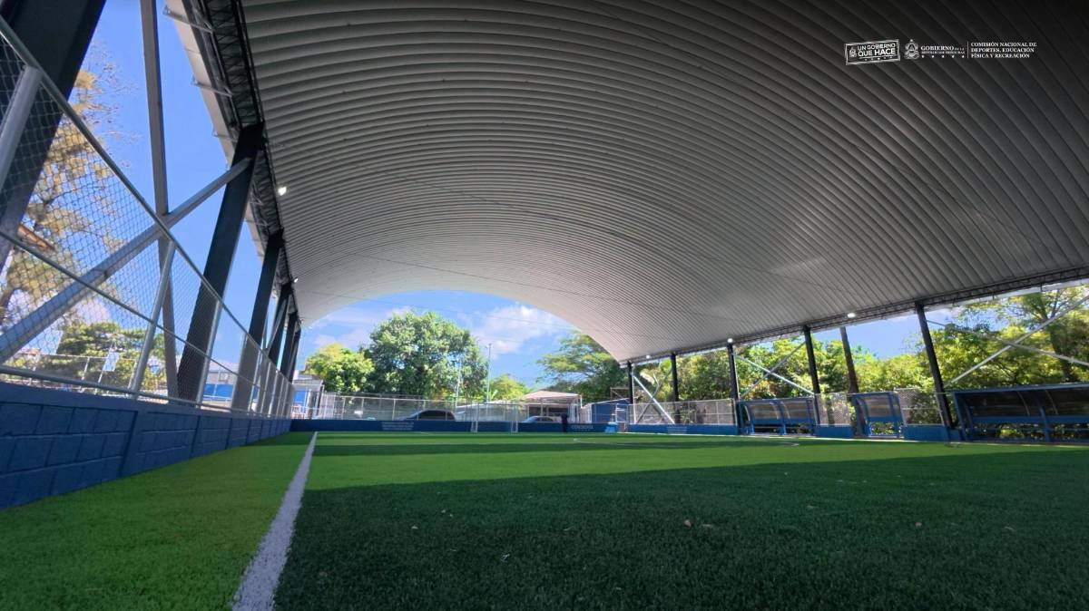 Biberones y Dientes de Leche estrenan canchas en el Complejo José Simón Azcona