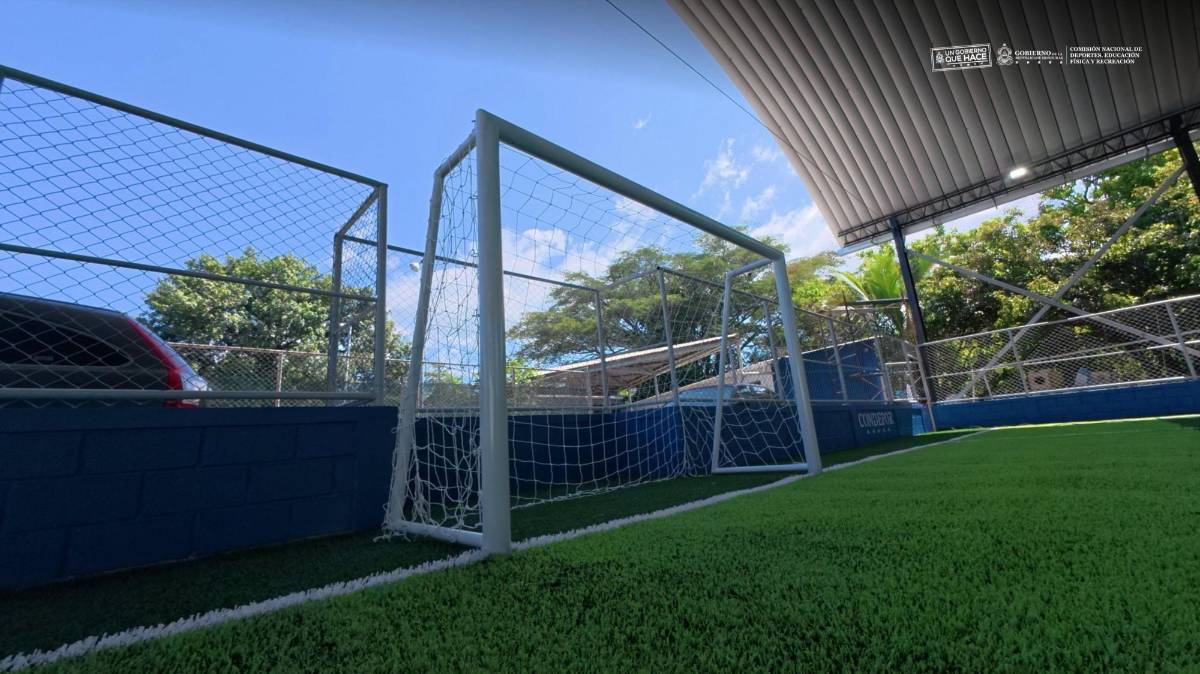Biberones y Dientes de Leche estrenan canchas en el Complejo José Simón Azcona
