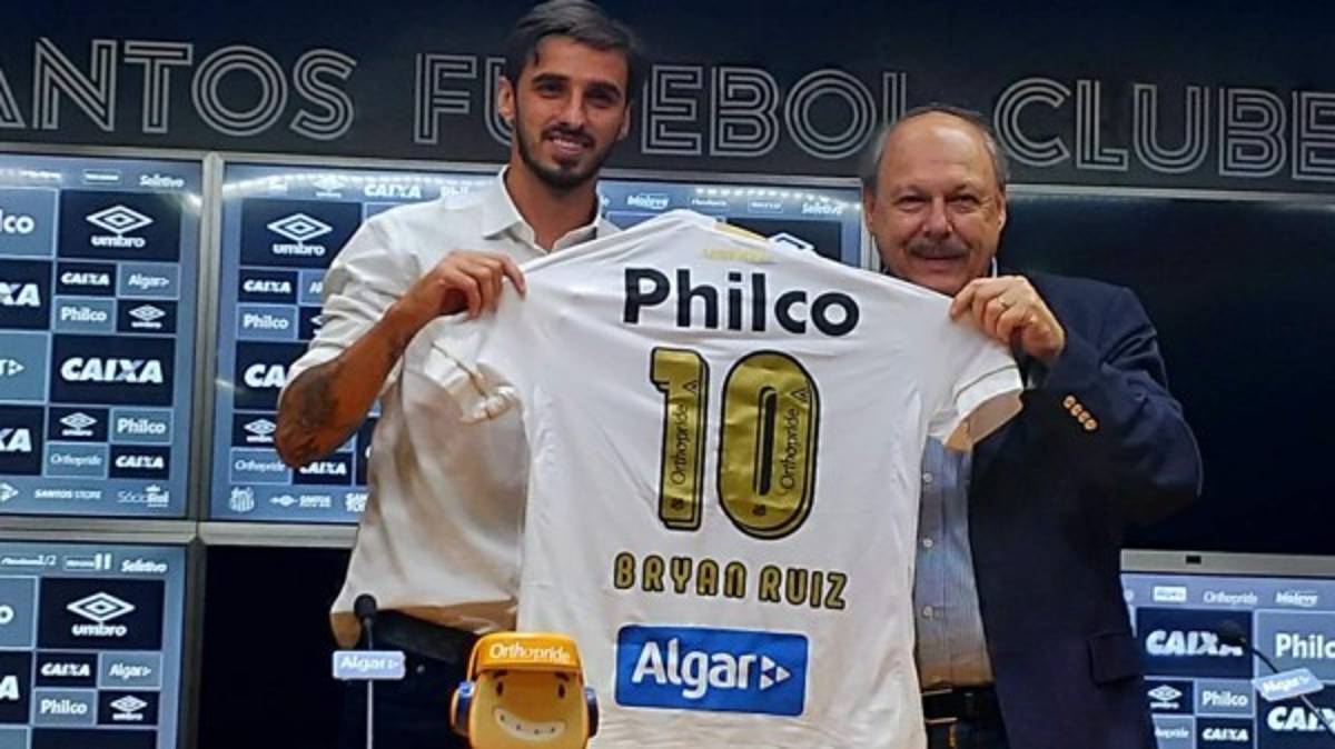 Centroamérica: Defensa deja Alajuelense y ficha por Marathón; tico y panameño a Europa