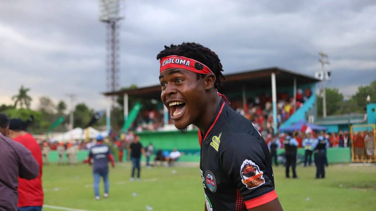 ¡Celebración y lágrimas! CD Choloma festeja por todo lo alto volver a la primera división de Honduras