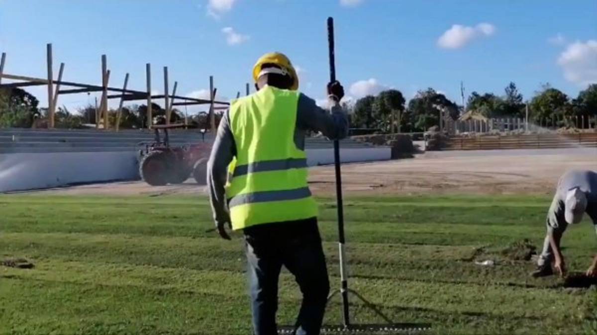 ¡Pequeño y cómodo! Así es el bonito estadio que construye el Club Universitario de Panamá
