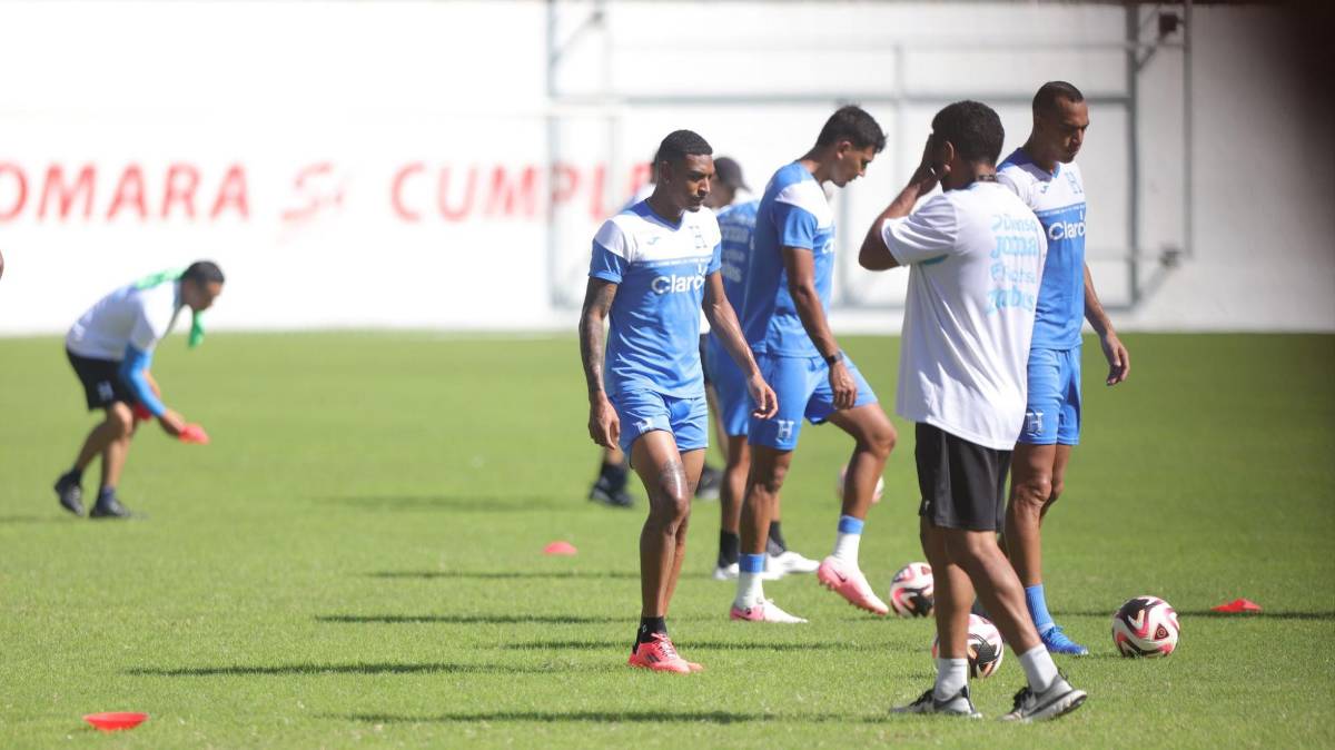 Honduras cerró filas previo al viaje a México; un titular entrenó separado del grupo y otro se recuperó para el juego en Toluca
