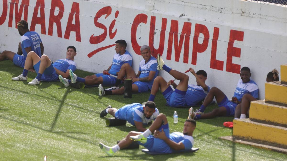 Honduras cerró filas previo al viaje a México; un titular entrenó separado del grupo y otro se recuperó para el juego en Toluca