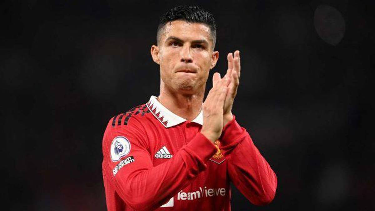 Sorpresa de Cristiano Ronaldo en el mercado de fichajes y Barcelona negocia inesperado refuerzo; brasileño pide públicamente ir al United