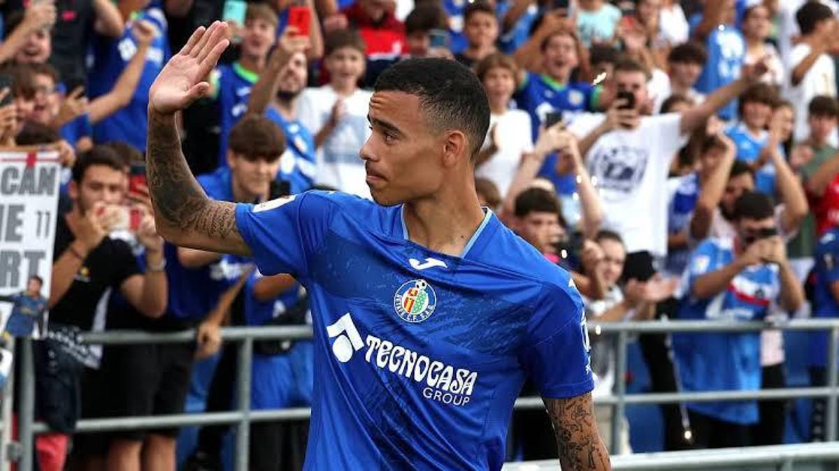 De prioridad de Barcelona a firmar por el United: Los fichajes que se cerraron después de que acabó el mercado y no sabías