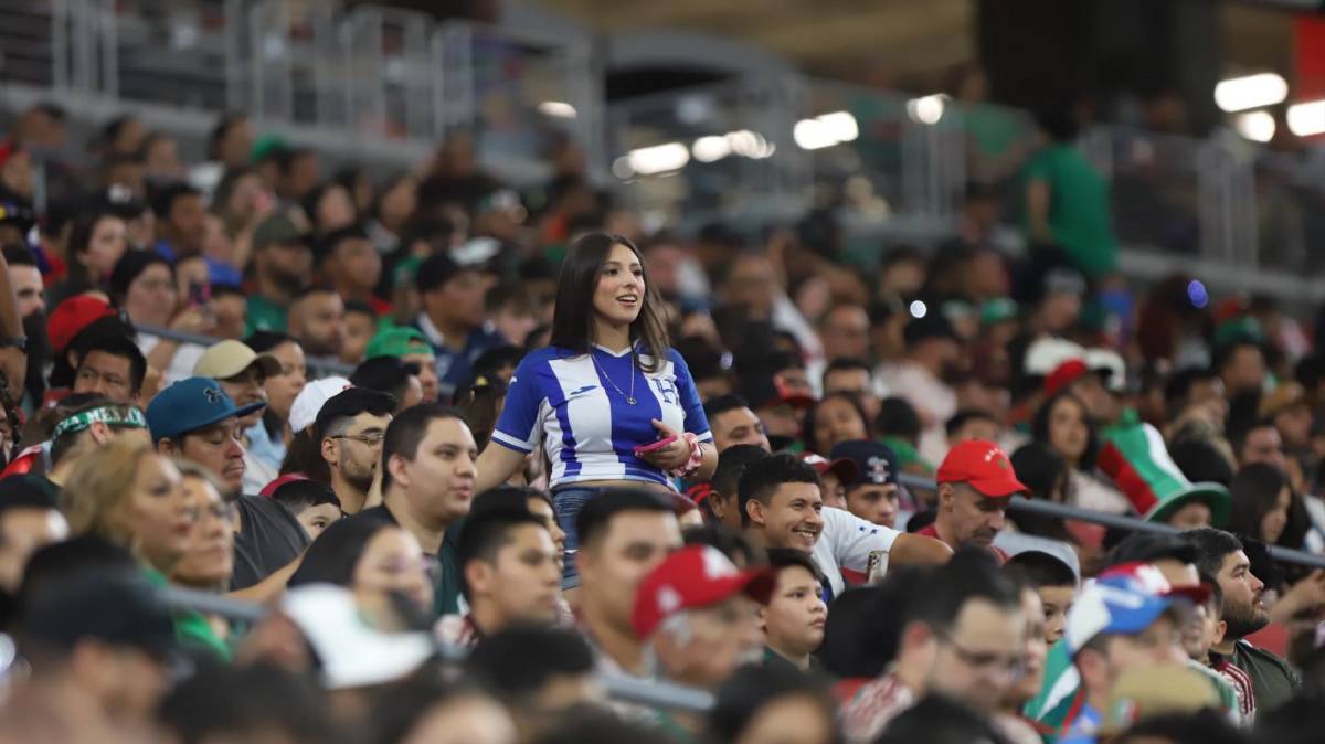 Trifulca en el Honduras - Qatar, futbolista salió expulsado tras el fin del juego y lágrimas de Alberth Elis por su lesión