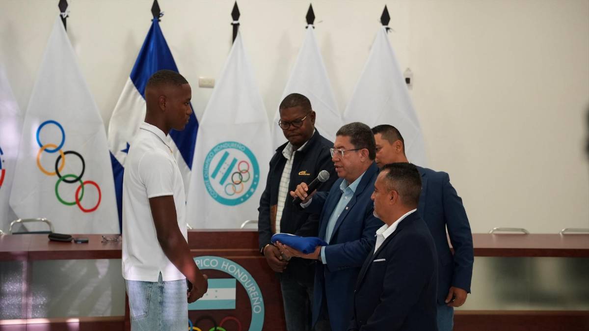 ¡Bandera Hondureña! Así se juramentó a los atletas catrachos rumbo a Dakar 2026
