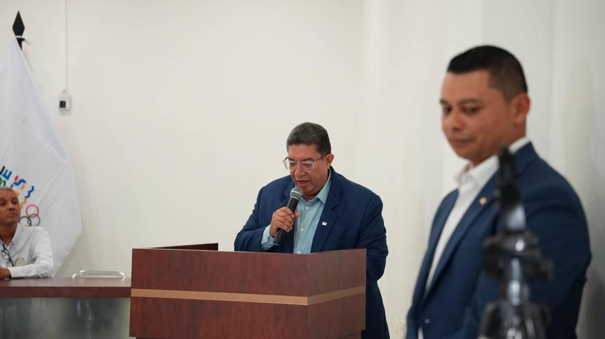 ¡Bandera Hondureña! Así se juramentó a los atletas catrachos rumbo a Dakar 2026