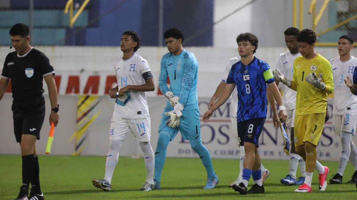 El hijo de David Suazo se lesionó, aficionados se quedaron hasta medianoche para ver a la sub-17 de Honduras; Rueda, presente