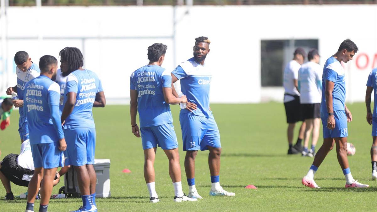 Honduras cerró filas previo al viaje a México; un titular entrenó separado del grupo y otro se recuperó para el juego en Toluca