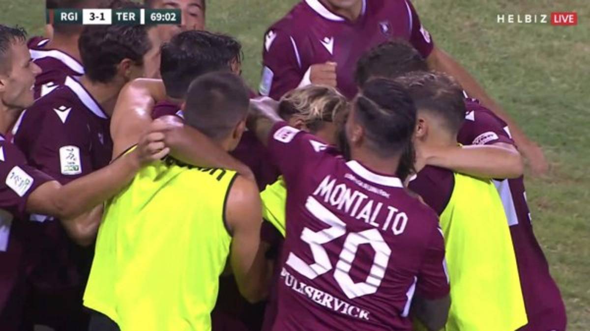 Rigoberto Rivas anota su primer gol de la temporada en triunfo del Reggina ante Ternana en la Serie B