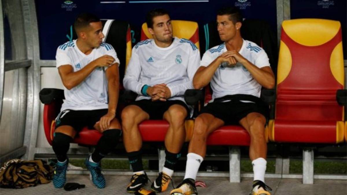 LO MÁS CURIOSO: ¿Qué hacía CR7 en la banca? el frío saludo de Mourinho con los madridistas