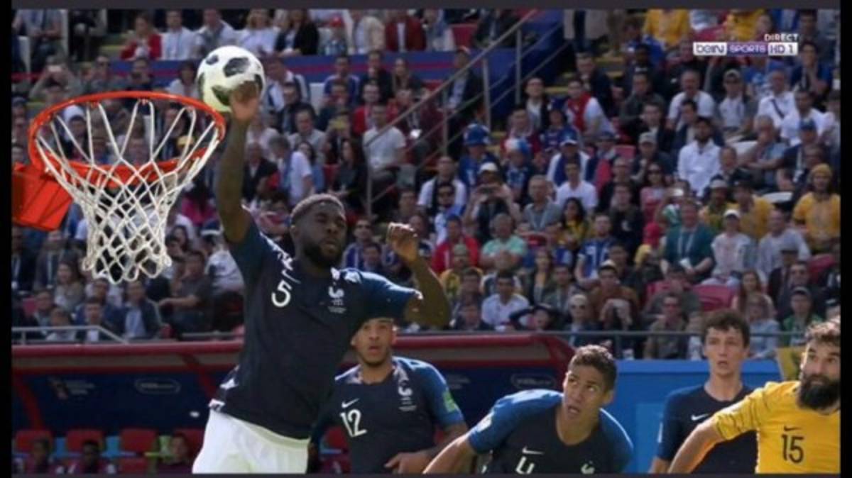 ¡MEMES! Así se burlan del uso del VAR en el Mundial y de Samuel Umtiti