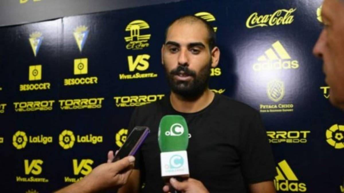 Compañero de Choco Lozano en Cádiz prefiere retirarse del fútbol por miedo al coronavirus