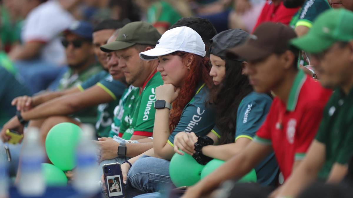 FOTOS: ¡Bellezas y ambientazo! Las hermosas chicas que engalanaron el Marathón - Génesis en el Yankel