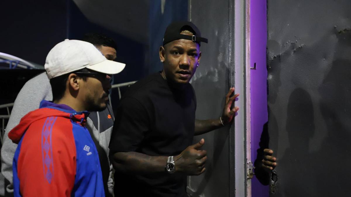 Impresionante recibimiento a Olimpia en la final contra Motagua, los tres legionarios europeos que sorprendieron y las dos bellezas