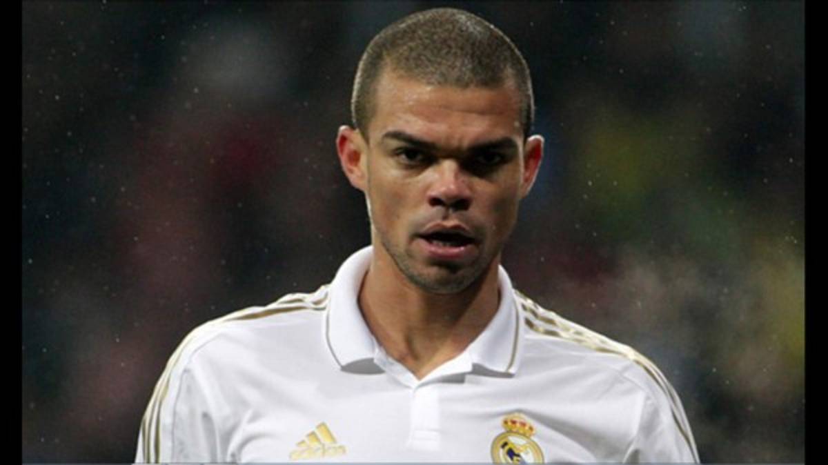 Real Madrid y Barcelona pudieron romper el mercado, pero no lo hicieron